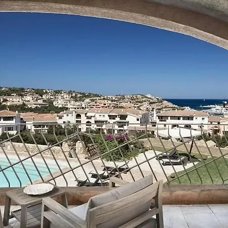 Attico Piazza Principe Hébergement de vacances Porto Cervo